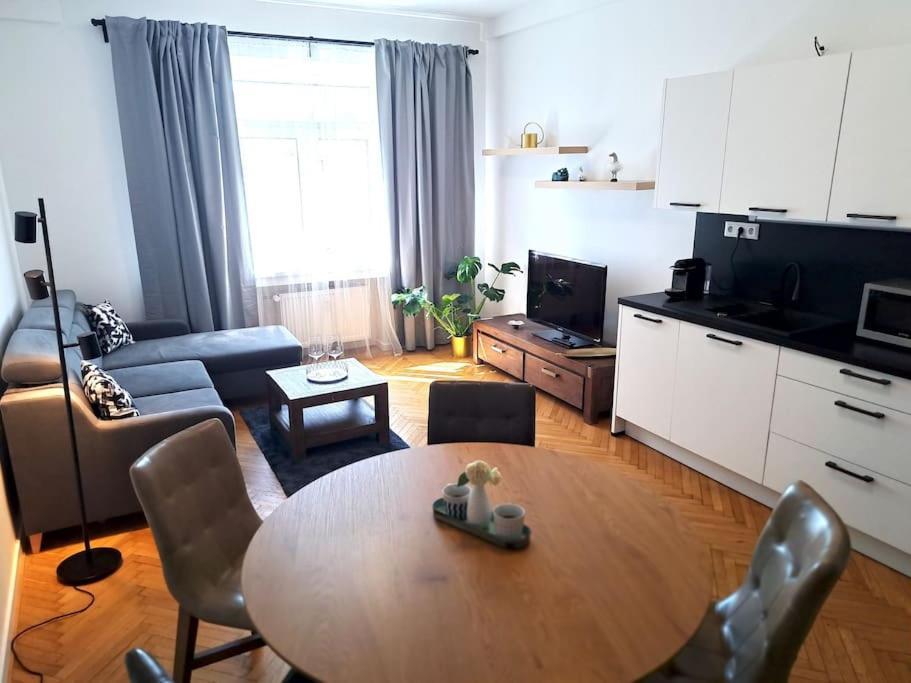 Apartamento Amazing Castle View Bratislava Exterior foto